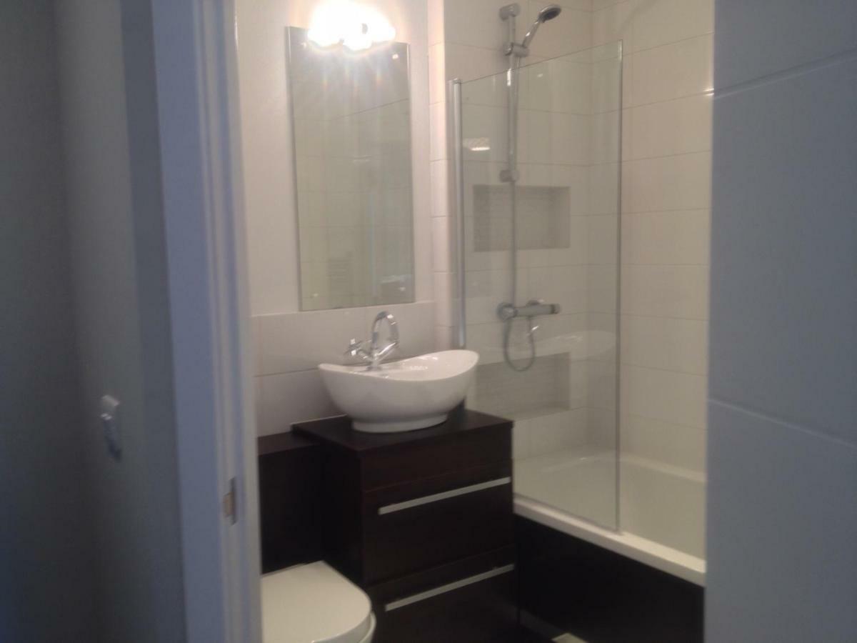 The Commodore Apartment Saint Marys ภายนอก รูปภาพ